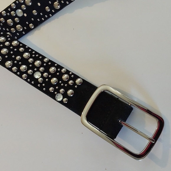 Womens Black Leather Silver Studded & Crystals Stunning Belt  display picture 1